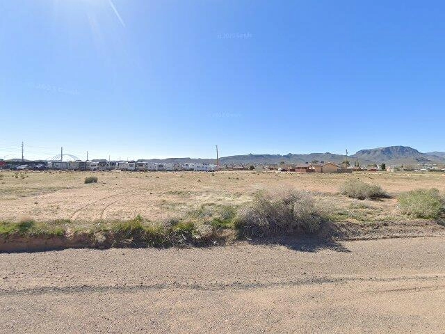 House image located at Kingman, AZ 86409