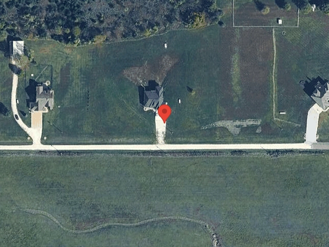 House image located at Tonganoxie, KS 66086