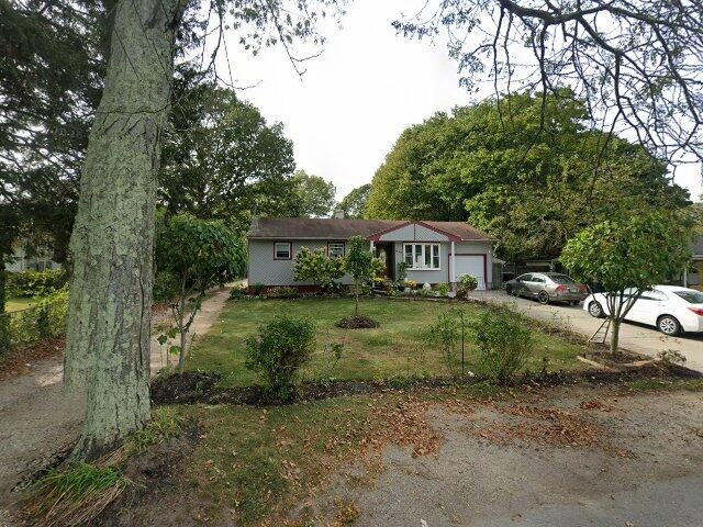 House image located at Bay Shore, NY 11706