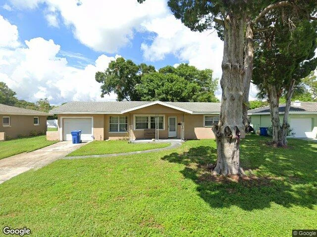 House image located at Saint Petersburg, FL 33705