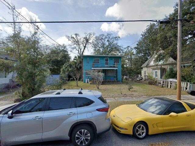 House image located at Jacksonville, FL 32206