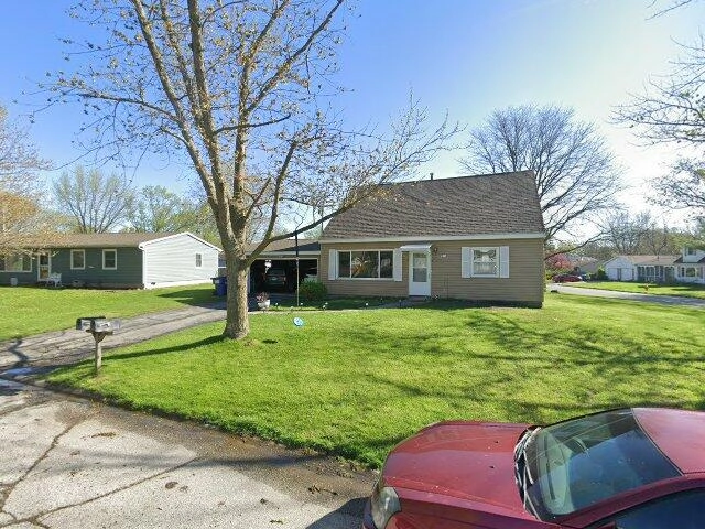 House image located at Valparaiso, IN 46385