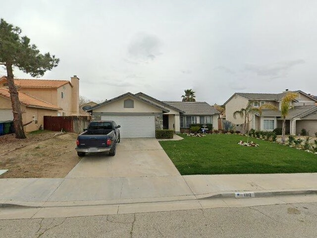 House image located at Palmdale, CA 93550