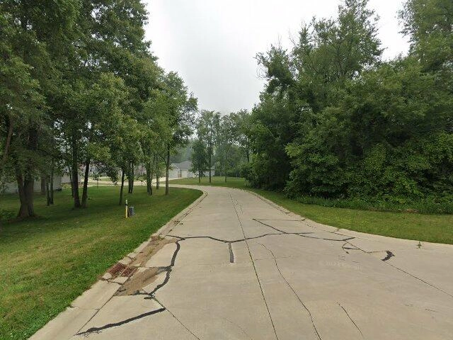 House image located at Warsaw, IN 46580