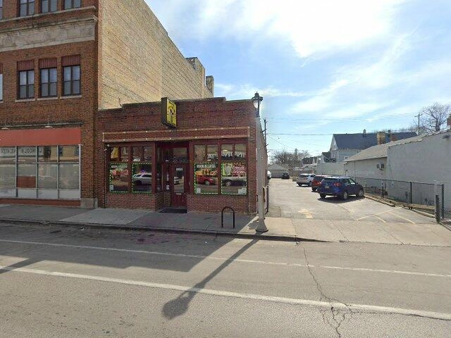 House image located at Lansing, MI 48910