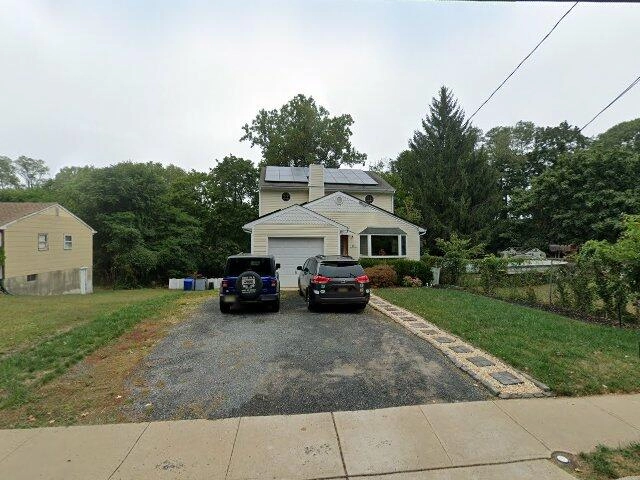 House image located at Jackson, MI 49203