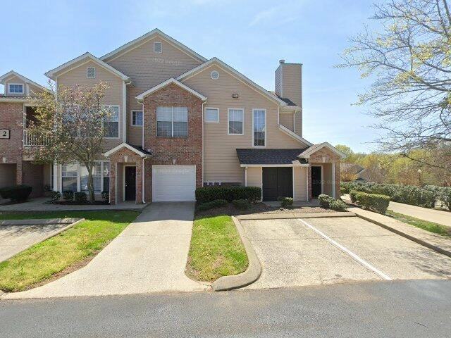 House image located at Crestview, FL 32536