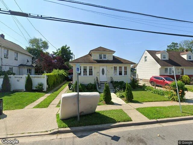 House image located at Roosevelt, NY 11575