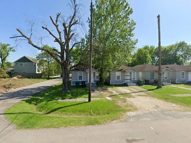House image located at Houston, TX 77020