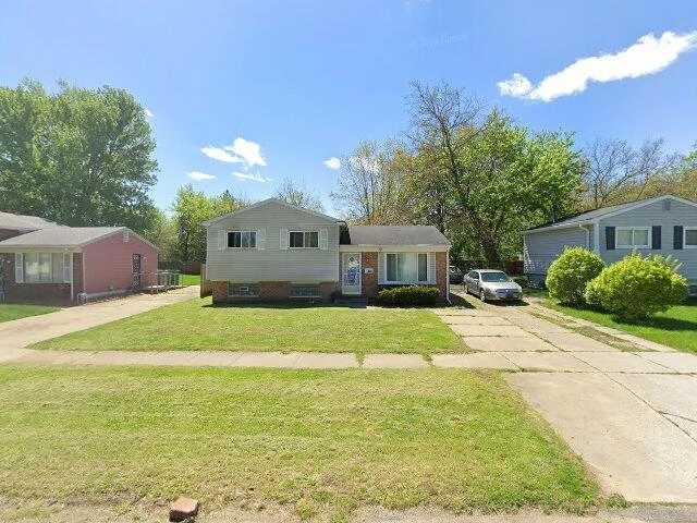 House image located at Ypsilanti, MI 48198