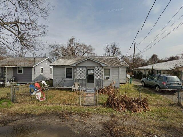 House image located at Burlington, NJ 08016