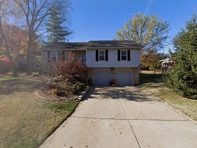 House image located at Lake Saint Louis, MO 63367