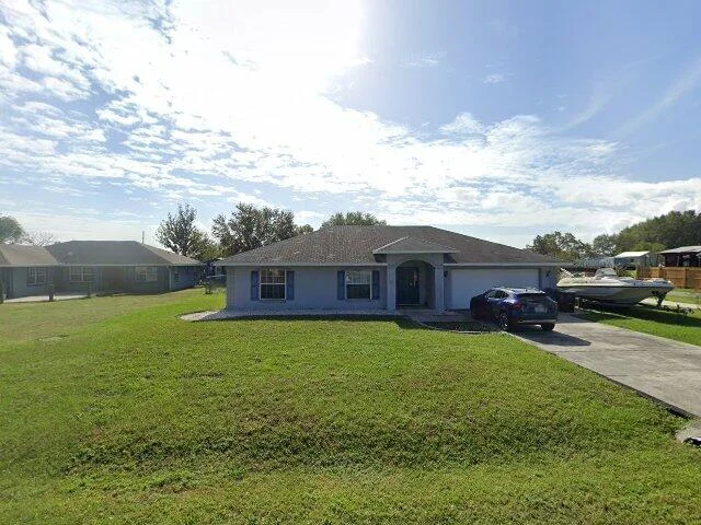 House image located at Auburndale, FL 33823