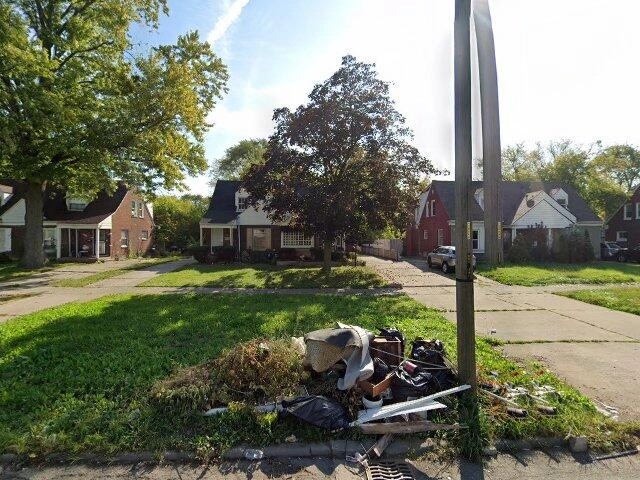 House image located at Detroit, MI 48224