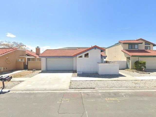 House image located at Victorville, CA 92395