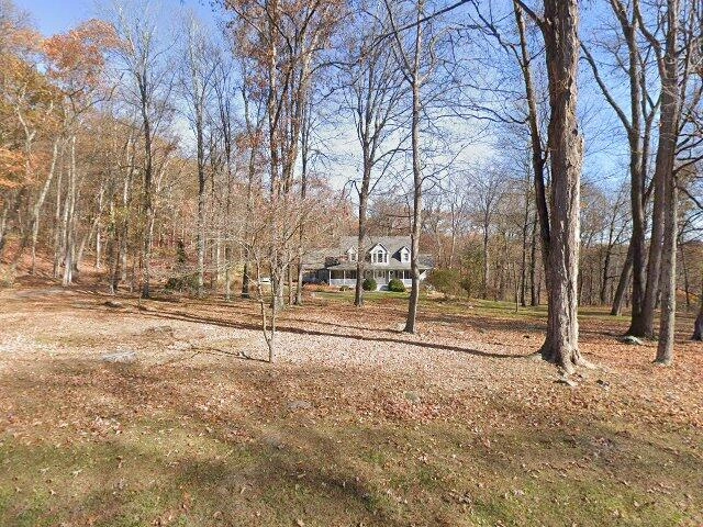 House image located at Hamburg, NJ 07419