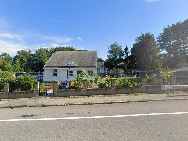 House image located at Johnston, RI 02919