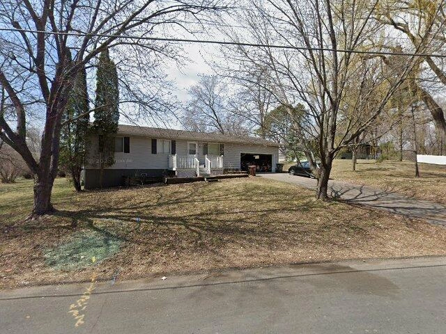 House image located at Chanhassen, MN 55317