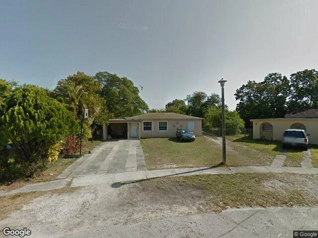 House image located at Miami, FL 33168