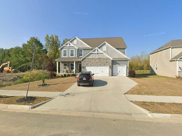House image located at Pickerington, OH 43147