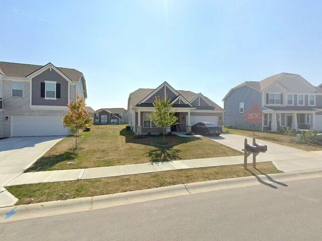 House image located at Brownsburg, IN 46112