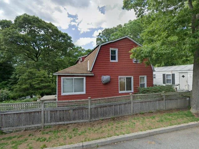 House image located at Smithtown, NY 11787