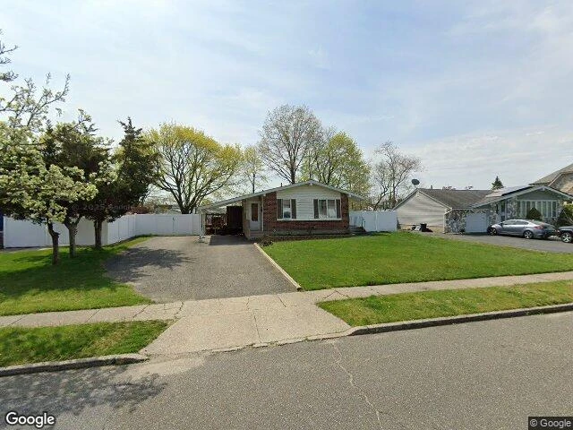 House image located at Commack, NY 11725
