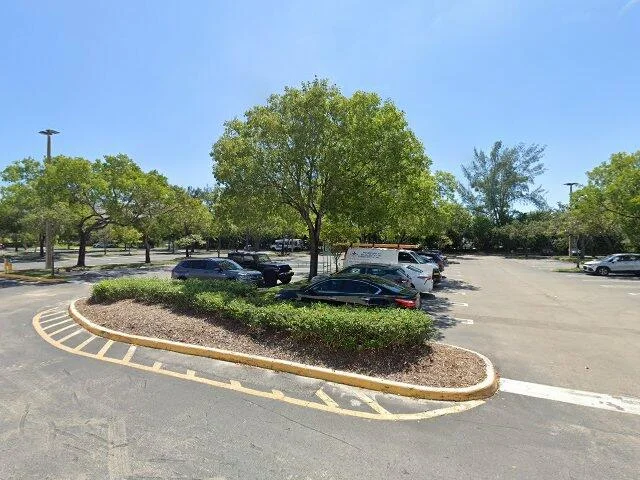 House image located at Miami, FL 33181