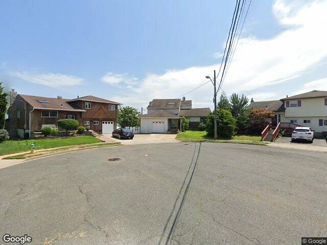 House image located at Freeport, NY 11520