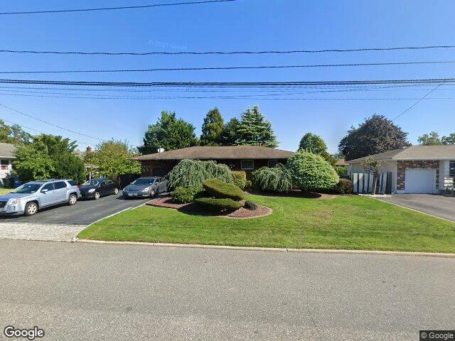 House image located at Deer Park, NY 11729