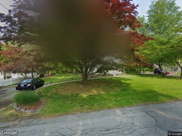 House image located at Mahopac, NY 10541
