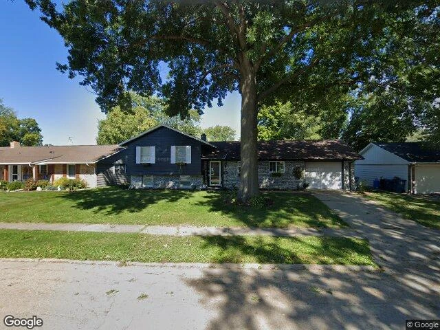 House image located at Dixon, IL 61021