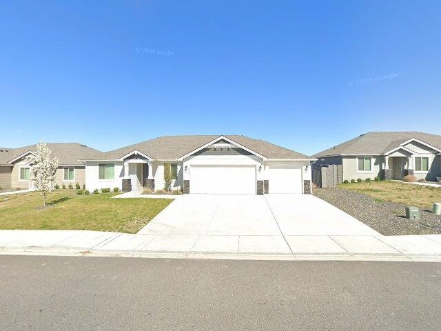 House image located at Pasco, WA 99301