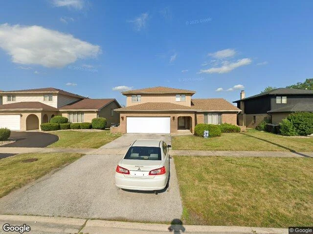 House image located at South Holland, IL 60473