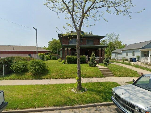 House image located at Racine, WI 53404