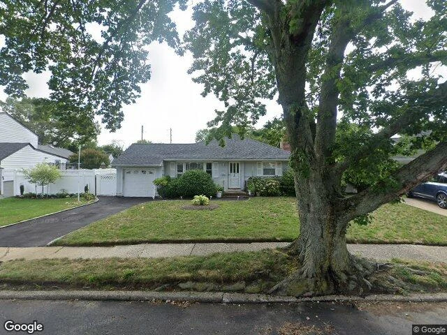 House image located at Wantagh, NY 11793
