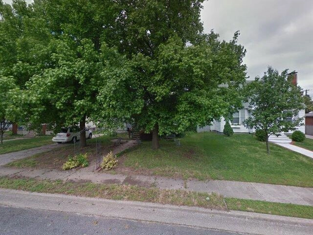 House image located at Wood River, IL 62095