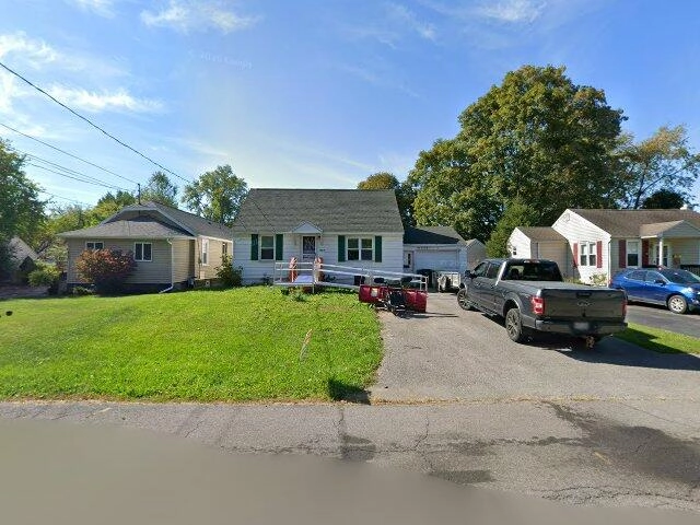 House image located at Syracuse, NY 13211