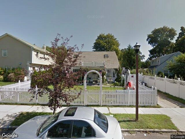 House image located at Franklin Square, NY 11010