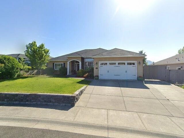 House image located at Louisville, KY 40207