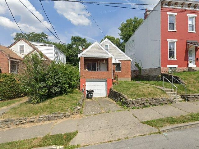 House image located at Cincinnati, OH 45205