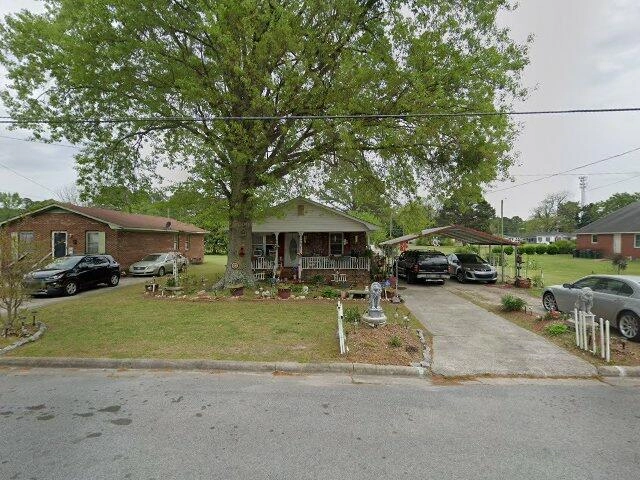 House image located at Farmville, NC 27828