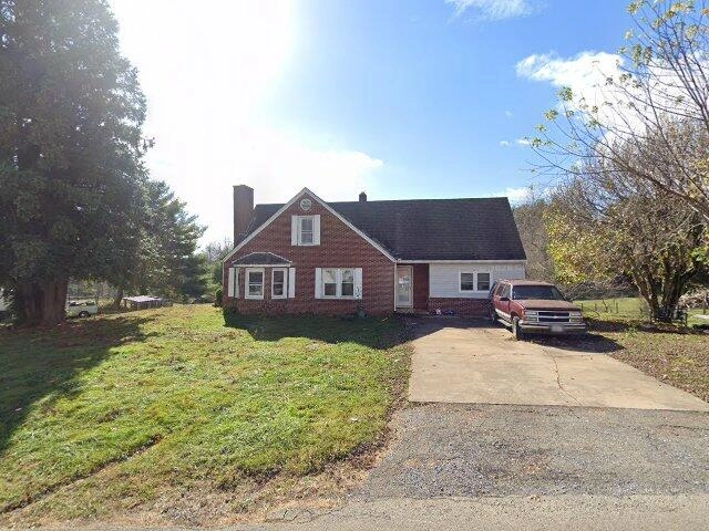 House image located at Galax, VA 24333