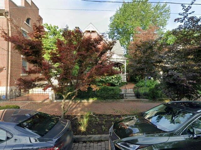 House image located at Columbus, OH 43206