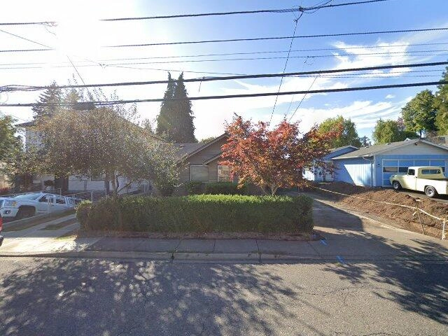 House image located at Portland, OR 97222