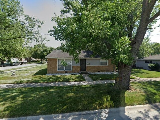 House image located at Dolton, IL 60419