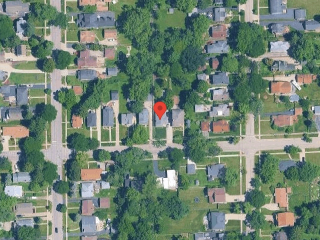 House image located at Saint Louis, MI 48880
