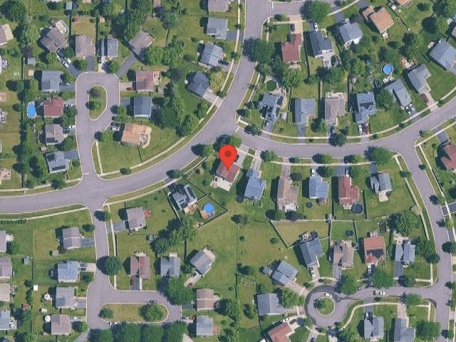 House image located at Round Lake, IL 60073