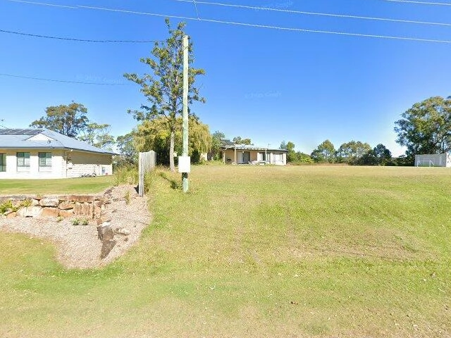 House image located at New Castle, DE 19720