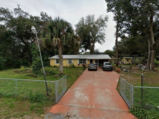 House image located at Tampa, FL 33604